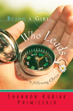 9780764200915 Being A Girl Who Leads (Reprinted)