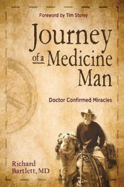 9781943127825 Journey Of A Medicine Man