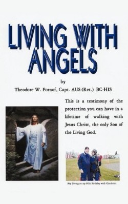 9781609573577 Living With Angels