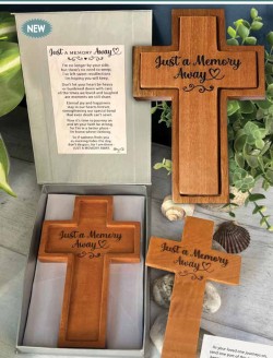 785525322591 Just A Memory Away Two Piece Cedar Cross